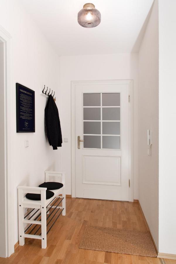 Kassberg Apartment Im Retro-Stil / Netflix & Wifi Chemnitz Luaran gambar